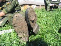 Чьи-то берцы